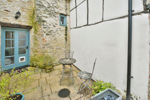 Photo 16- click for photo gallery